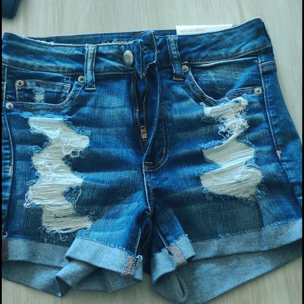 Hi rise American eagle shorts!